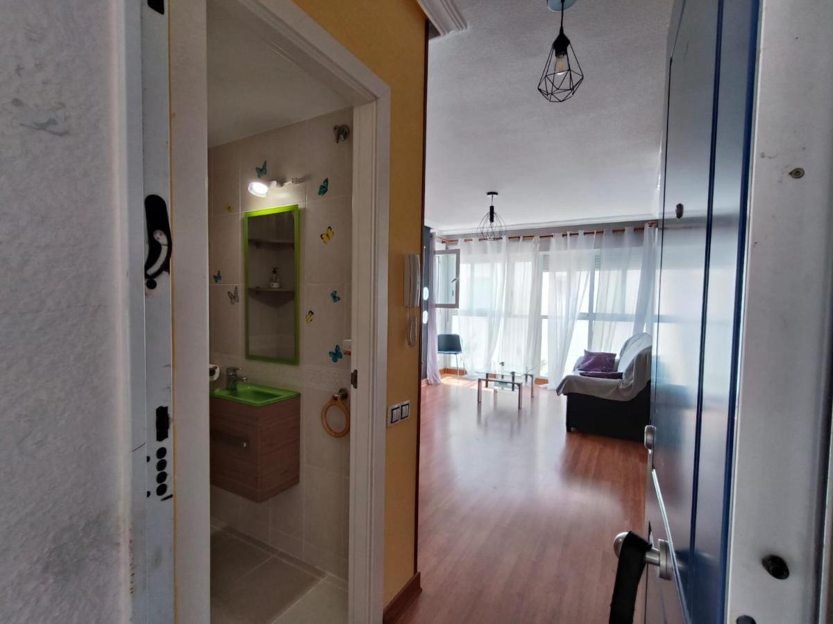 Apartment Stunning Two Level In Marina