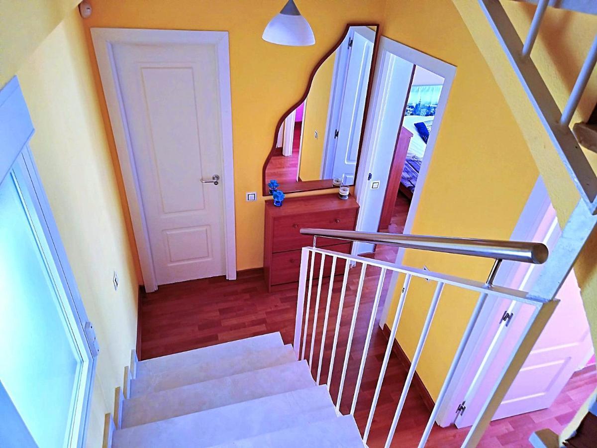 Stunning Two Level In Marina Apartment Benidorm